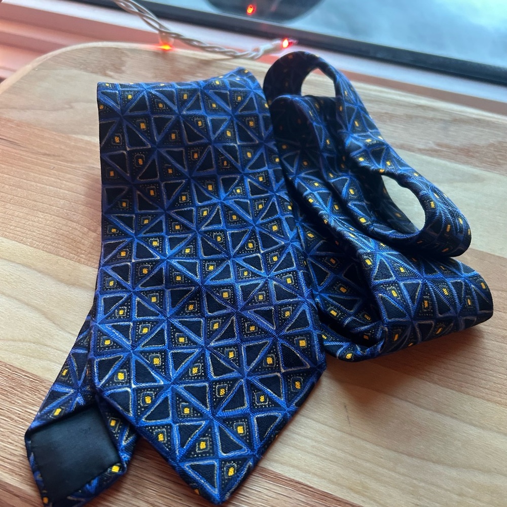 🇮🇹Vintage Allea Milano Italian Geometric Silk Tie 👔✨ 1990s/2000s